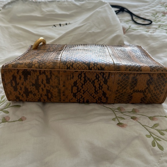ALC snake skin clutch - Picture 4 of 13